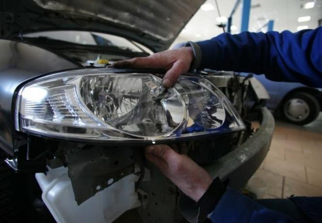 LED lampas auto lukturi, kāpēc viņi pasarg