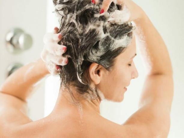 Mazgāt matus nav ieteicams biežāk 2-3 reizes nedēļā. / Foto: conteudo.imguol.com.br. 