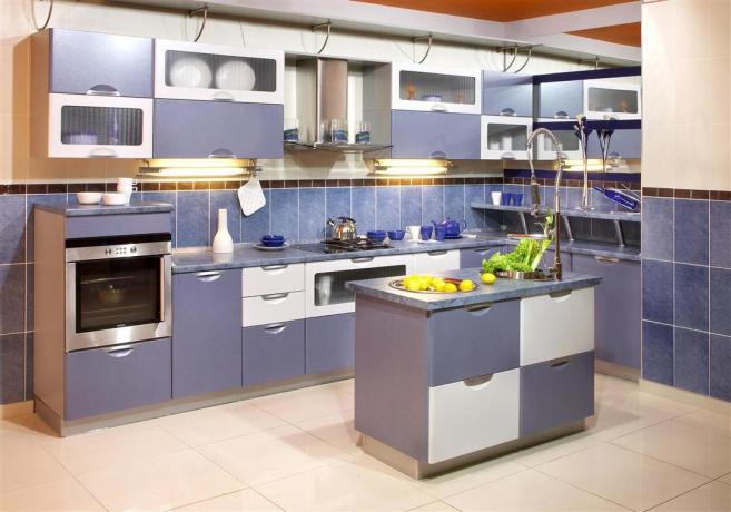 Virtuves komplekta augstums: standarta, no grīdas, kā to pats uzstādīt, instrukcijas, foto, cenu un video pamācības