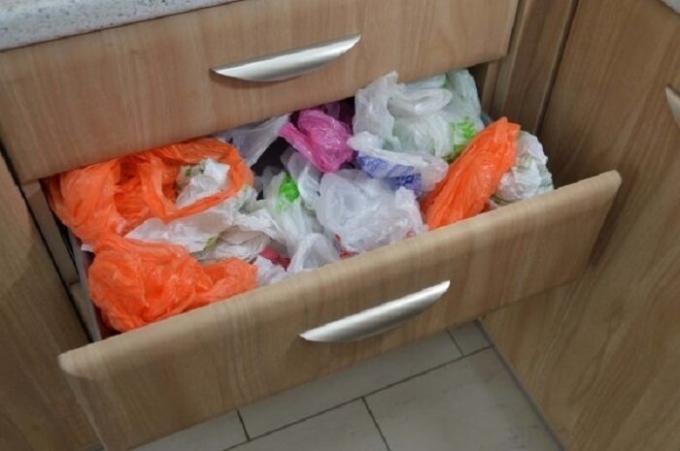 Box uzglabāšanas paketes, var izmantot tikai tad, ja virtuvē daudz vietas. / Foto: vplate.ru. 