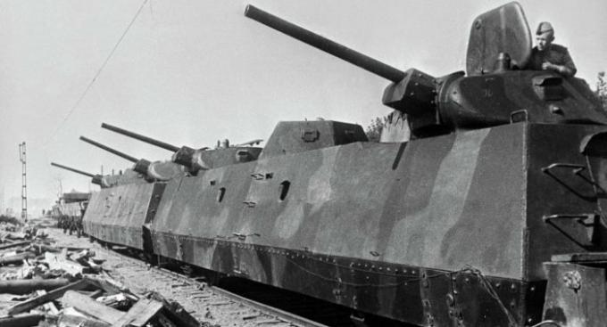 Bruņu jau sākusies kara saņemta no torņa T-34 laikā. | Foto: twitter.com.