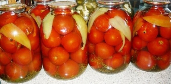 Garšīgas recepte marinētām tomātiem ziemai