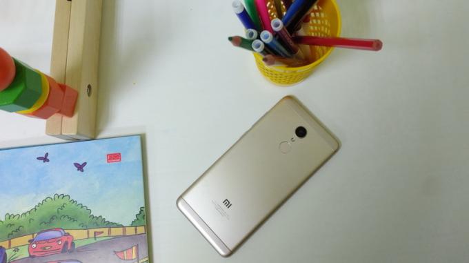 Xiaomi Redmi 5 apskats: nestandarta budžeta tālrunis - Gearbest Blog India